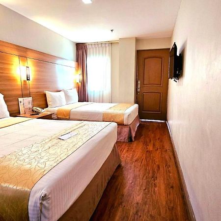 Tagaytay Hotel Sixb Tagaytay City Buitenkant foto