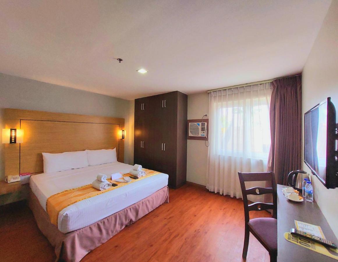 Tagaytay Hotel Sixb Tagaytay City Buitenkant foto