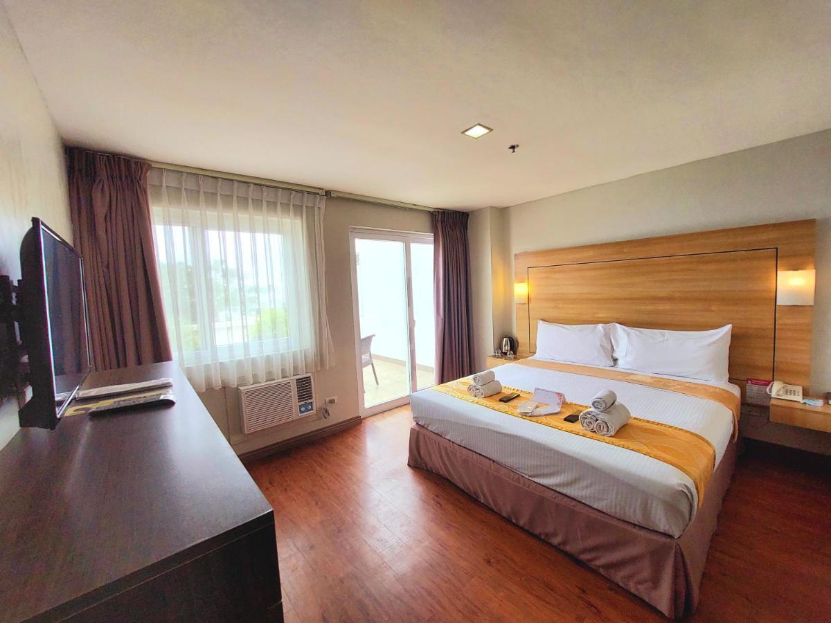 Tagaytay Hotel Sixb Tagaytay City Buitenkant foto